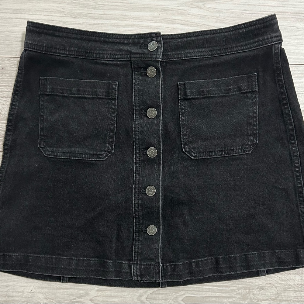 Madewell Faded Black Denim Mini Skirt Size 8